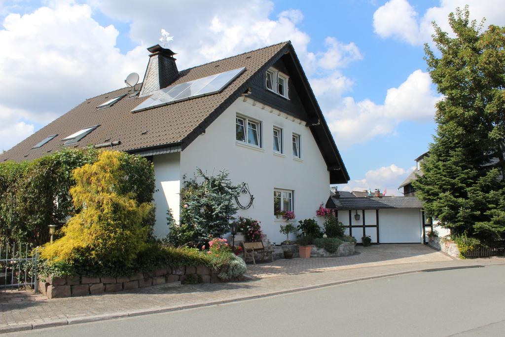 Ferienwohnung Kordes Winterberg Pokoj fotografie
